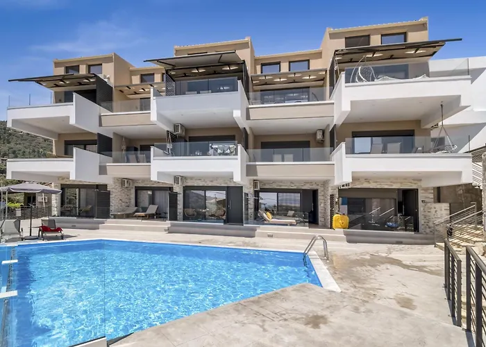 Oceanida Sofia Luxury * Nikiana