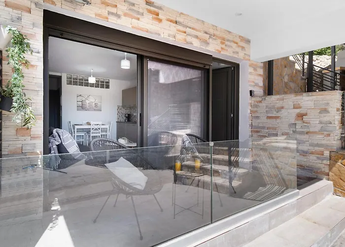 Oceanida Sofia Luxury * Nikiana