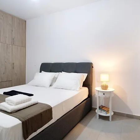 Oceanida Sofia Luxury Apartment Nikiana