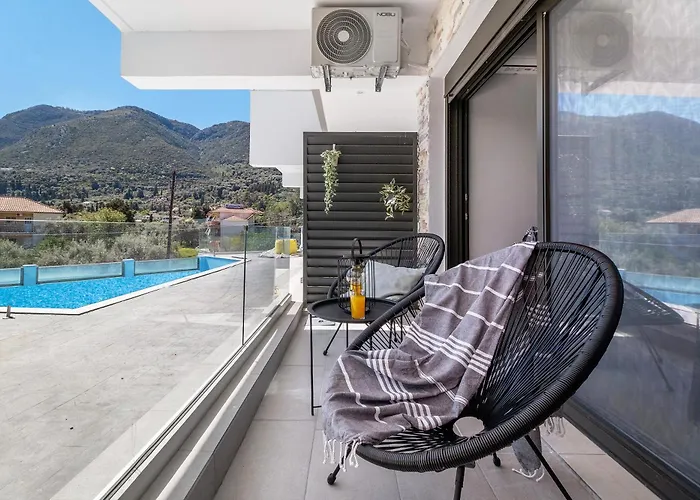 Apartamento Oceanida Sofia Luxury Nikiana